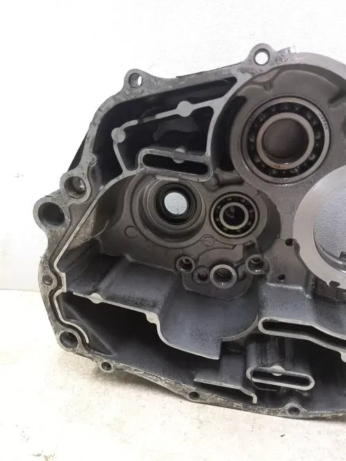 Yamaha 225 TT TT225 Engine Left Crankcase 1986 1987 PA AP-153