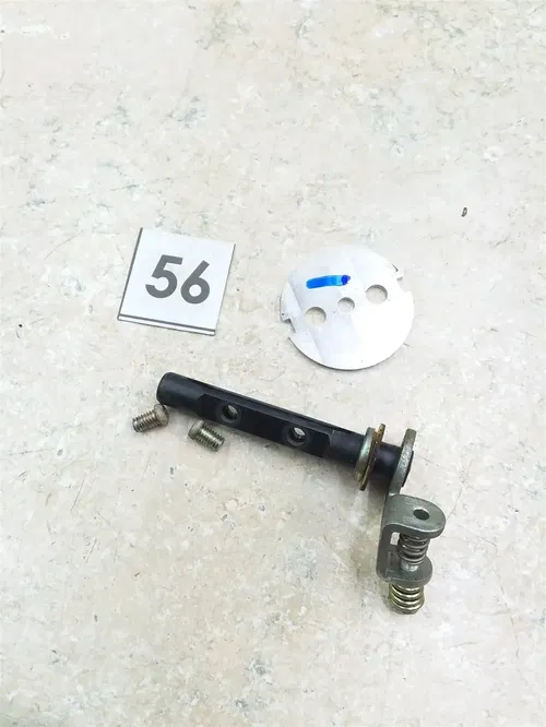 Honda CB650SC Nighthawk Carb Left Outside Throttle Shaft 1983-1985 #56 SA AP-414