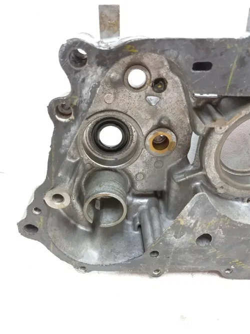 Honda 90 CL SCRAMBLER CL90 Engine LEFT Crankcase 1968 1969 PA AP-139