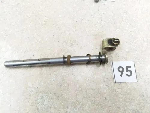 Honda CX500 Custom Carburetor Right Throttle Shaft 1979 #95 UO AP-396