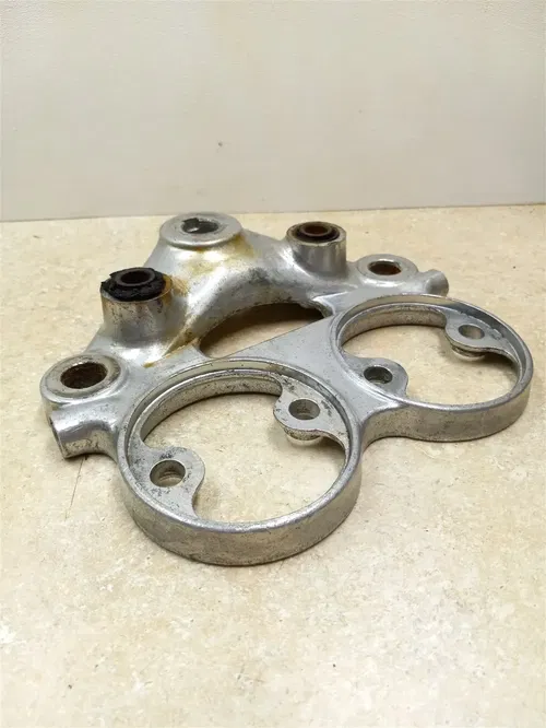 Suzuki 350 T350 REBEL Gauge Meter Mount Triple Clamp 1969 PA AP-186