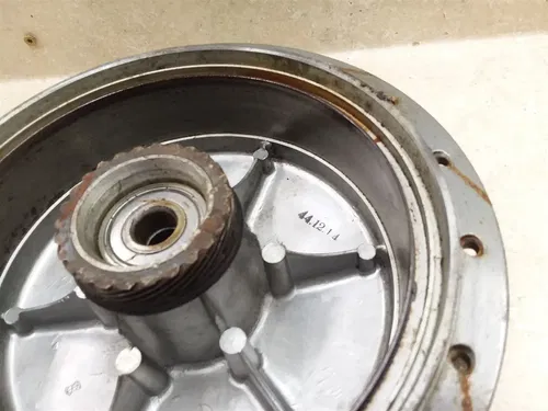 Yamaha 200 CS3-C Scrambler Front wheel Hub 1971 PA AP-408