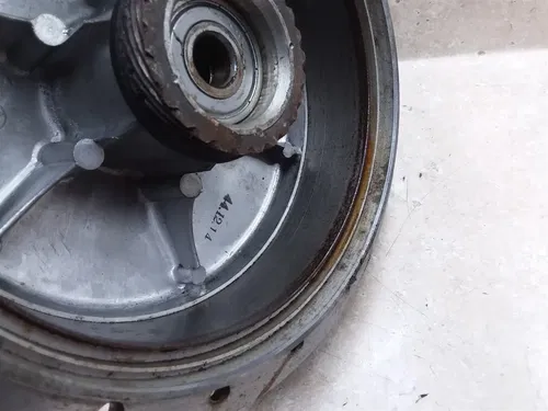 Yamaha 200 CS3-C Scrambler Front wheel Hub 1971 PA AP-408