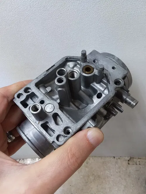Honda CB650-Custom Carburetor LEFT Inside Body 1981 1982 #29 UO AP-423