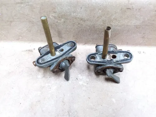 Yamaha 500 XS500 TX500 Gas Tank Fuel Petcock Valve Set 1974 1975