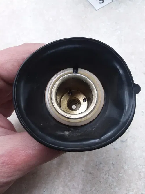 Yamaha XJ650 Maxim XJ750 Carburetor Slide Diaphragm #10 1980-1983 UO AP-353