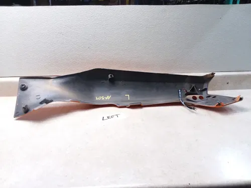 1995 Suzuki GSXR 1100 Left Side Cover Frame Body Panel GSXR1100-W PA AP-304