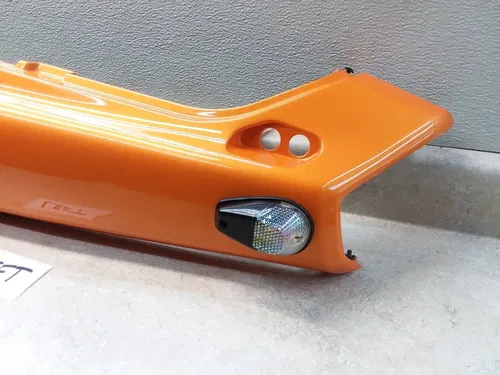 1995 Suzuki GSXR 1100 Left Side Cover Frame Body Panel GSXR1100-W PA AP-304