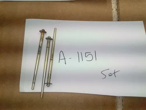 Suzuki 380 TRIPLE GT380 "331"Carburetor Slide Needle Set 1970'S Vintage A-1151