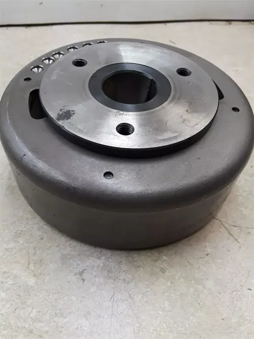 Yamaha 600 TT600 Engine Good Flywheel Alternator Rotor 1984 1985 AP-215