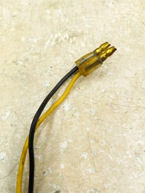 Yamaha LS2 100 Twin headlight Bucket Pilot Light Bulb Harness 1972 PA AP-152