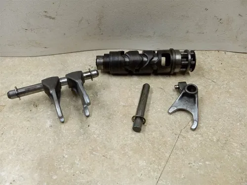Yamaha 125 YZ YZ125-X Engine Shift Forks Drum Unit 1976 PA AP-164