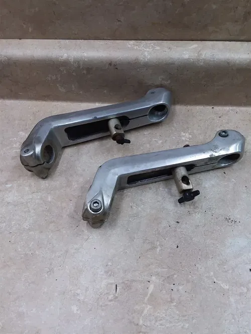 Yamaha 1100 XJ1100 MAXIM Handlebar Riser Clamp Brackets 1982 PA AP-279