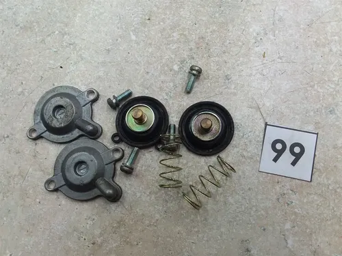 Honda CX500 Custom Carburetor Accelerator Vaccum Cover LOT 1979 #99 UO AP-396