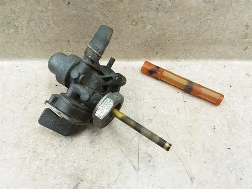 Honda CB750 NIGHTHAWK Parts Only Gas Valve 1995 1996 PA AP-198