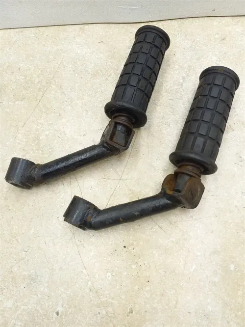 Kawasaki 250 A1 A1-SS A1SS Front Footpegs set 1968 1969 PA AP-156