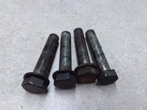 Yamaha 360 RT3 Enduro Engine Head Stud Bolts good Threads 1973 1972 AP-104 PA