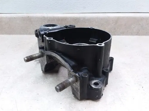 Yamaha 490 ITT490 Engine Damaged LEFT Crankcase 1983 1984 PA AP-130