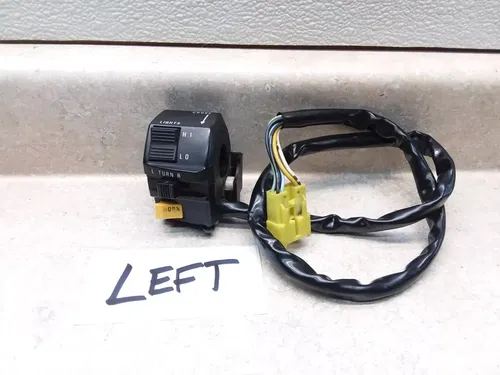 1995 Suzuki GSXR 1100 Left Handlebar Control Switch GSXR1100-W PA AP-304