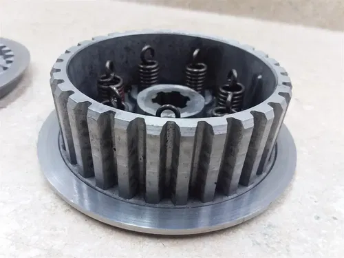 Suzuki 125 RM RM125 Engine Inner Clutch hub Boss & Plate Unit 1980 PA AP-116