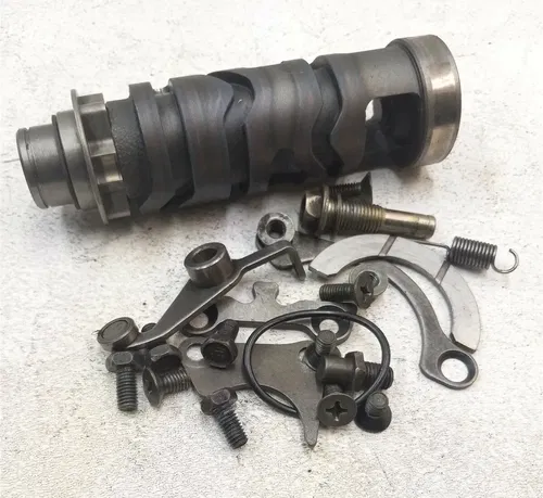Suzuki 1200 GSF GSF1200 Bandit Engine SHIFT DRUM HARDWARE 1997 AP-84