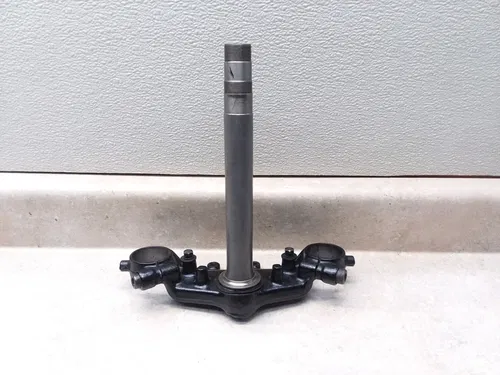 Honda Nighthawk CB650-SC 1984 Steering Stem Lower Fork Bridge Clamp PA AP-280