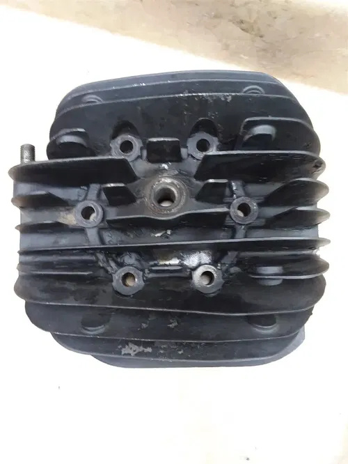 Kawasaki 250 KX KX250 Engine Cylinder Head 1978 PA RP-