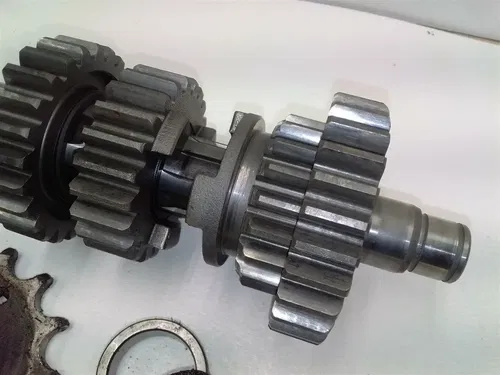 YAMAHA 490 YZ490-J AHRMA Engine Primary Main Transmisson shaft Gears 1982 AP-32
