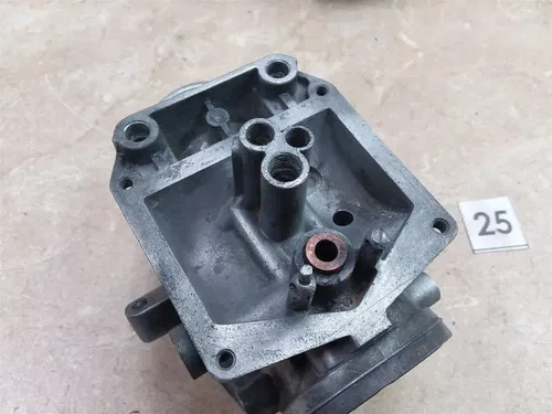 Kawasaki KZ400-H LTD V60A Carburetor Right Carb Body 1979 # 25 UO AP-405