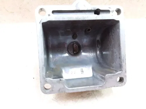 Yamaha XJ1100 Maxim Carb Carburetor RIGHT Hand Float Bowl #17 1982 AP-273