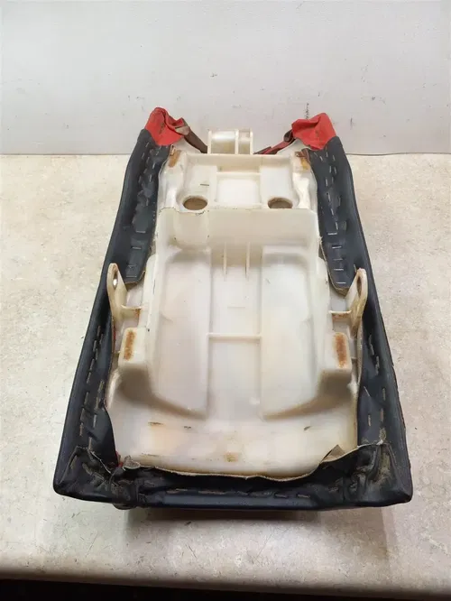Yamaha 225 TT TT225 Seat Base Unit 1986 1987 PA AP-153