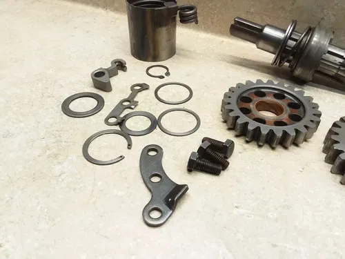 Yamaha SC500 1973 1974 Engine Kick Start & Gear Assembly Lot PA AP-275