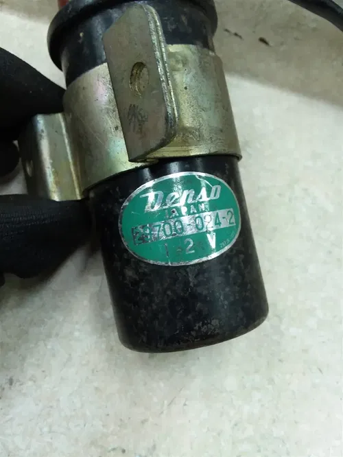 Honda 305 DREAM CA77 CA72 OEM Working Denso Ignition Coil 29700-024-2 RP-8