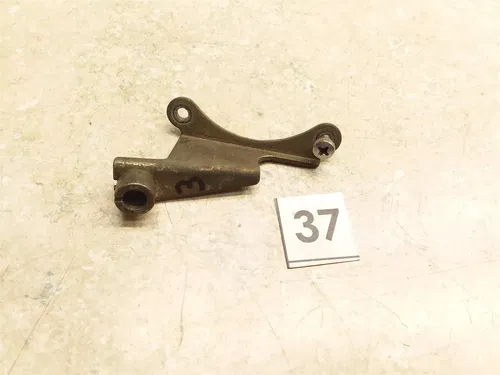 Yamaha XJ650 MAXIM XJ750 Carburetor Cable Bracket #37 1980-1983 UO AP-397