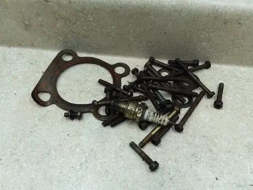 Yamaha 250 DT1 Engine Misc Case Bolts 1969 1970 1971 AP-256