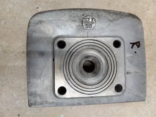 Yamaha LS2 100 Twin Engine Right Cylinder Head 1972 PA AP-152