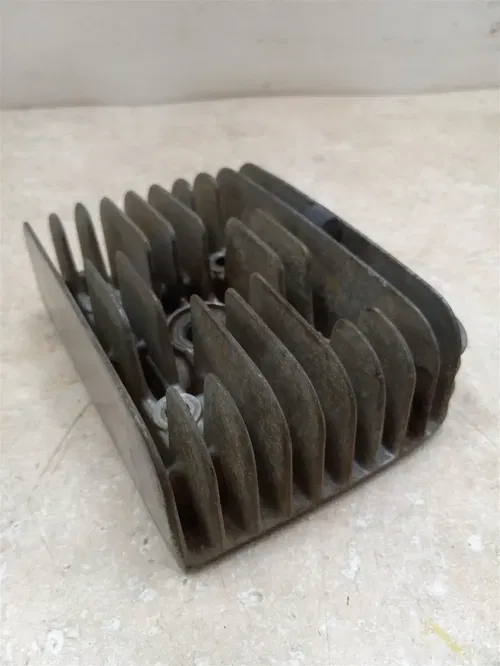 Yamaha LS2 100 Twin Engine Right Cylinder Head 1972 PA AP-152
