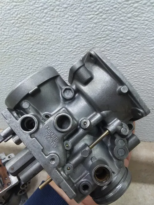 Suzuki GS650-G-E Carburetor Right Inside Body 1981-1983 #3 SA AP-416