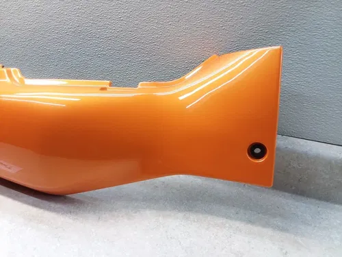 1995 Suzuki GSXR 1100 Right Side Cover Frame Body Panel GSXR1100-W PA AP-304