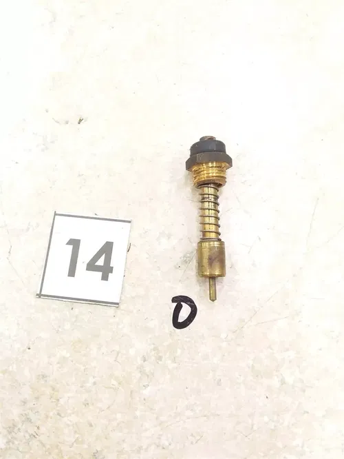 Yamaha XJ550 MAXIM SECA 1981 1982 1983 Carburetor Choke Plunger #14 SA AP-381