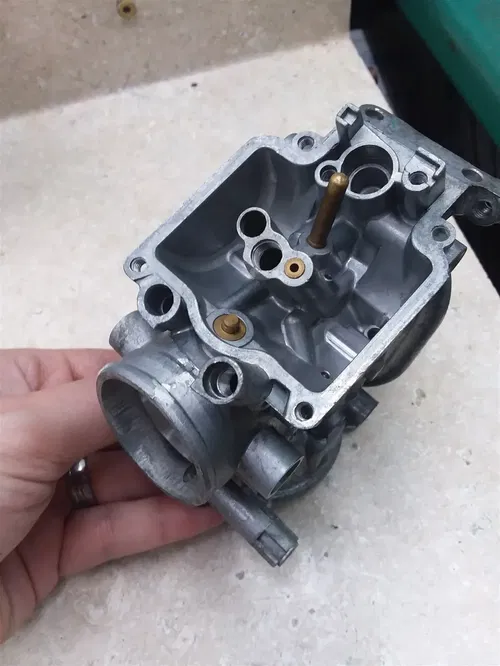 Kawasaki ZX600-E ZZR600 Carb Inside RIGHT Body#28 1993-2003 UO AP-359