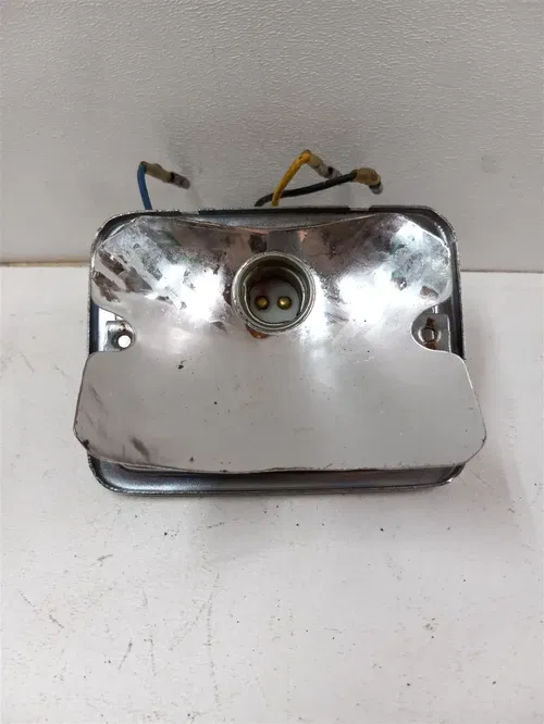 Yamaha 500 SR SR500 Rear Tail Light Unit 1978 1979 PA AP-122