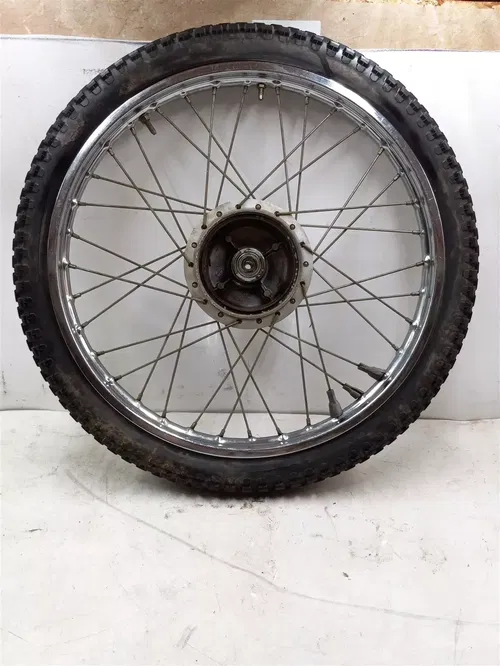 Suzuki 185 TS TS185 Good Chrome Front Wheel rim 1974 PA AP-132