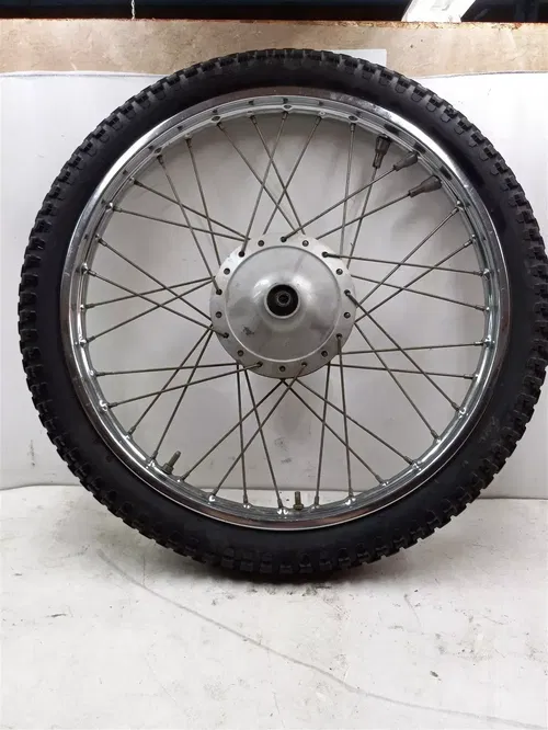 Suzuki 185 TS TS185 Good Chrome Front Wheel rim 1974 PA AP-132