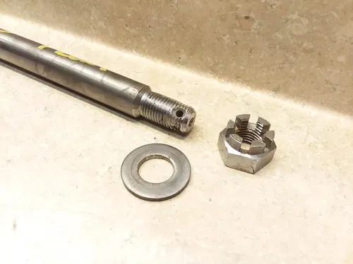 Yamaha 1979 SR500 Front Wheel Axle & Nut PA AP-273