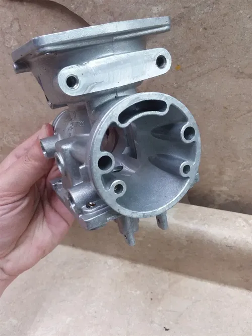 Kawasaki KZ1000-P Carburetor Carb RIGHT Outside Body 1986 -1990 #4 UO AP-367
