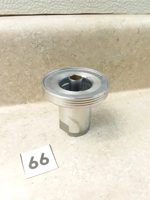 Honda 400 CM400 Carburetor Nice Vacuum Piston Slide 1980 1981 #66 UO AP-