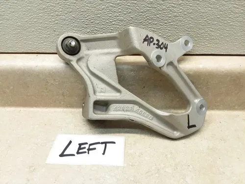 1995 Suzuki GSXR 1100 Left Rear Footrest Bracket Mount GSXR1100-W PA AP-304