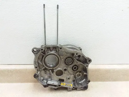Honda 75 XR XR75 Early Engine Repairs Right Crankcase 1973 1974 1975 PA AP-117