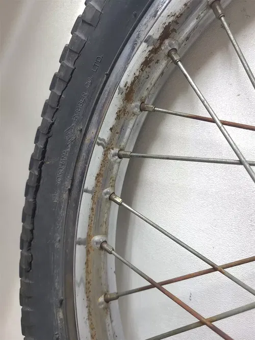 Yamaha 100 DT DT100-A Enduro Front Wheel rim 1974 PA AP-112